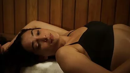 Recién casados ​​follada chochos peludos lesbianas con puta madura