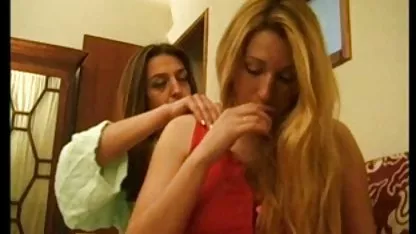 La coños peludos masturvandose negra tetona Sarah Banks se folla a la ansiosa Zhenka Castet