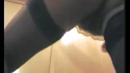 A la morena Anastasia Rose se la jovenes con coños peludos follan en un casting hardcore