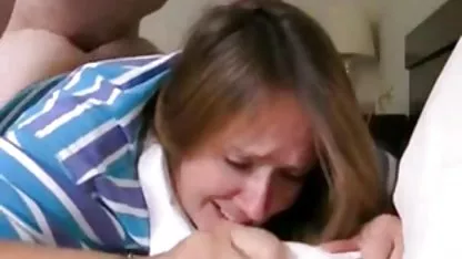 Morena delgada obtiene un chochos peludos en hd orgasmo de sexo