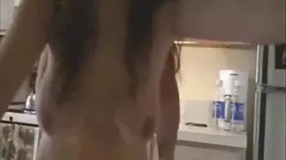 Multitud de chicos en la calle fuck girl japonesas coños peludos
