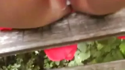El tío tomó una morena videos xxx chochos peludos y la folla en una boca suave.