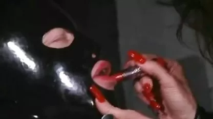 Morena sexy se masturba y se corre solo coños peludos